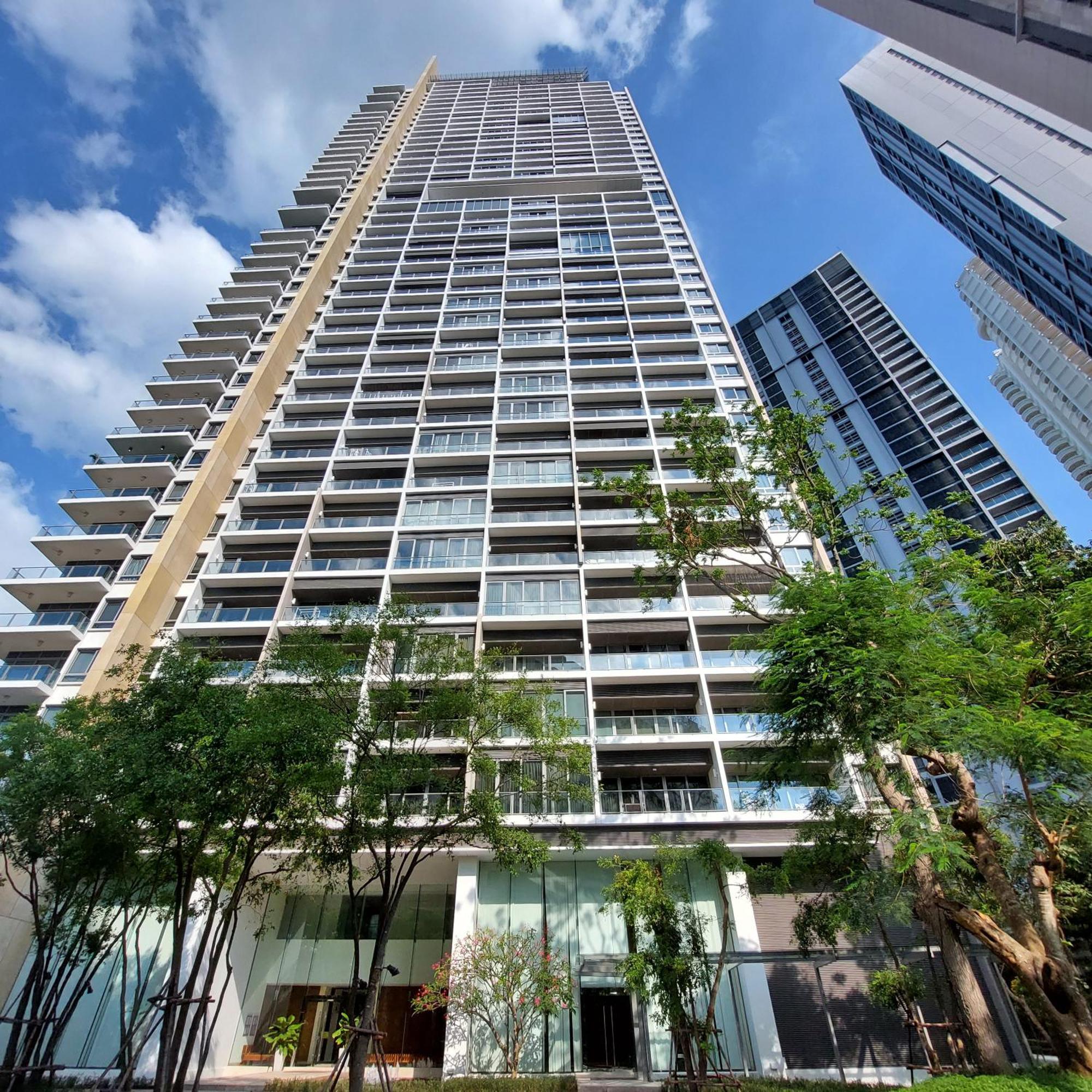 Sea View Apartment In Pattaya Zewnętrze zdjęcie