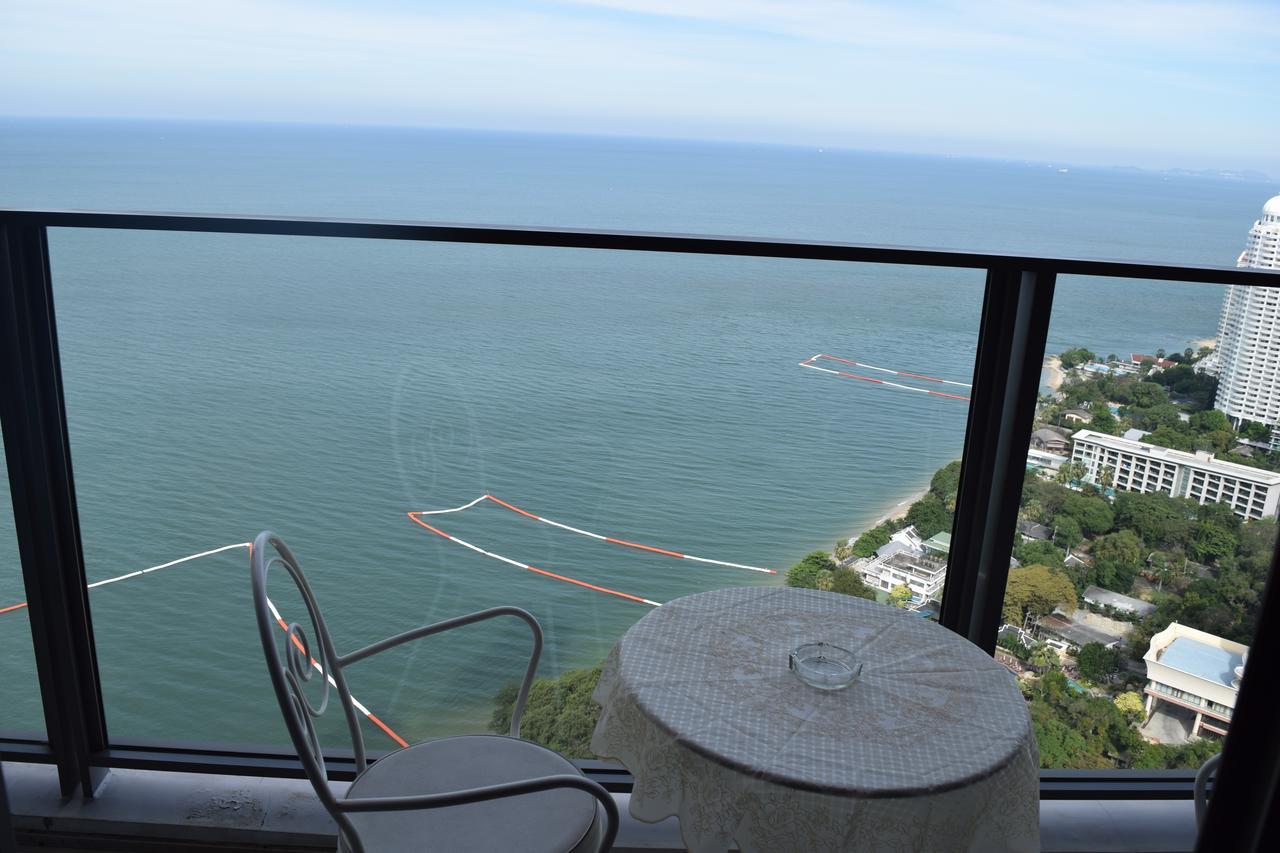 Sea View Apartment In Pattaya Zewnętrze zdjęcie